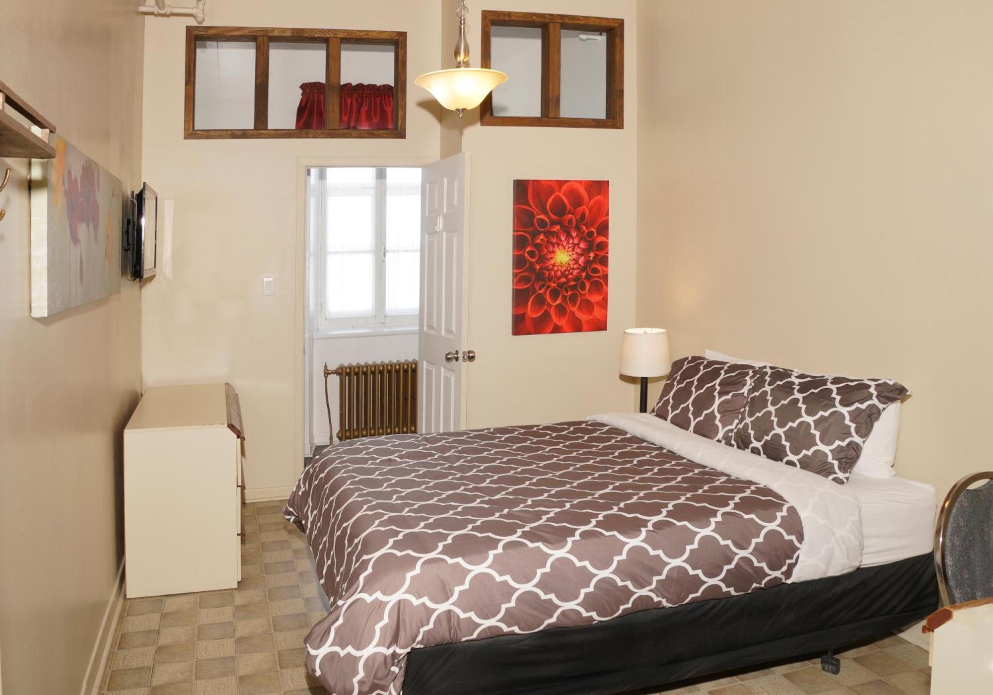 Auberge Du Couvent Saint-Casimir Eksteriør billede